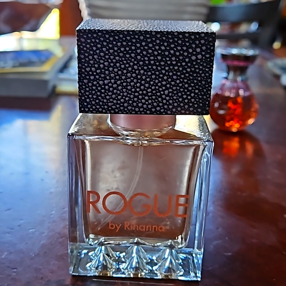 Rogue perfume